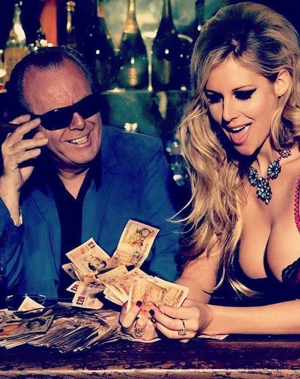 About SugarDaddy